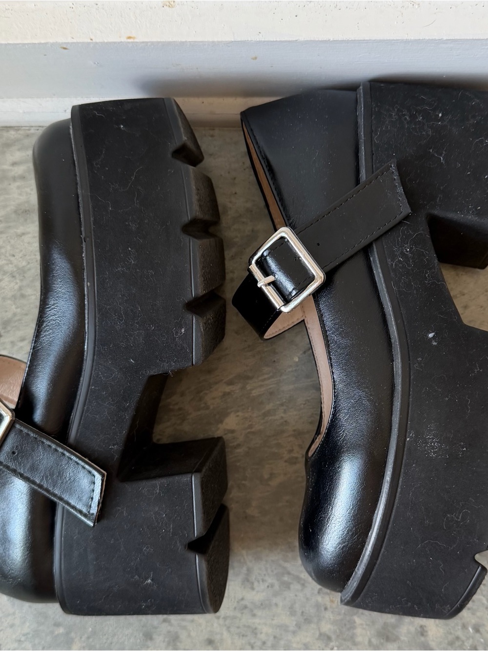 Black Mary Jane Platform Shoes - Picture 2 of 2